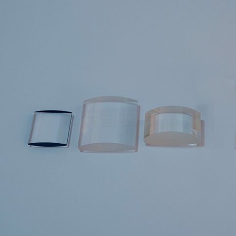 Double convex cylindrical lens